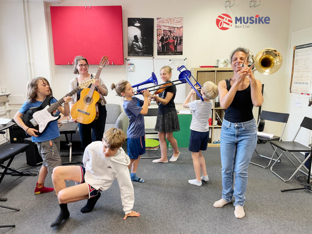 Musike Berlin - Bandprojekt "Let's Twist Again" - Probe